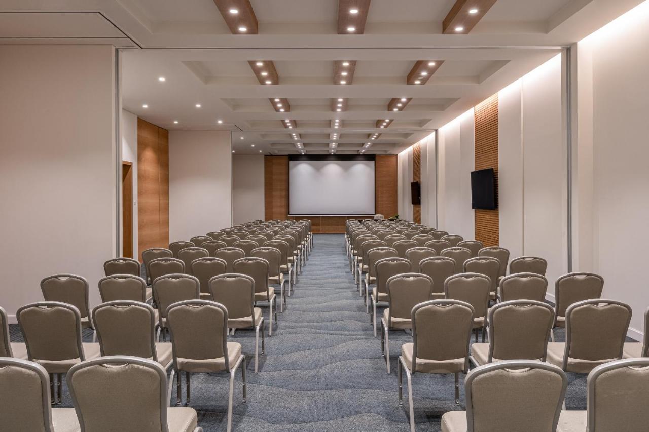 Hyatt Regency Lisbon Hotel Exterior photo
