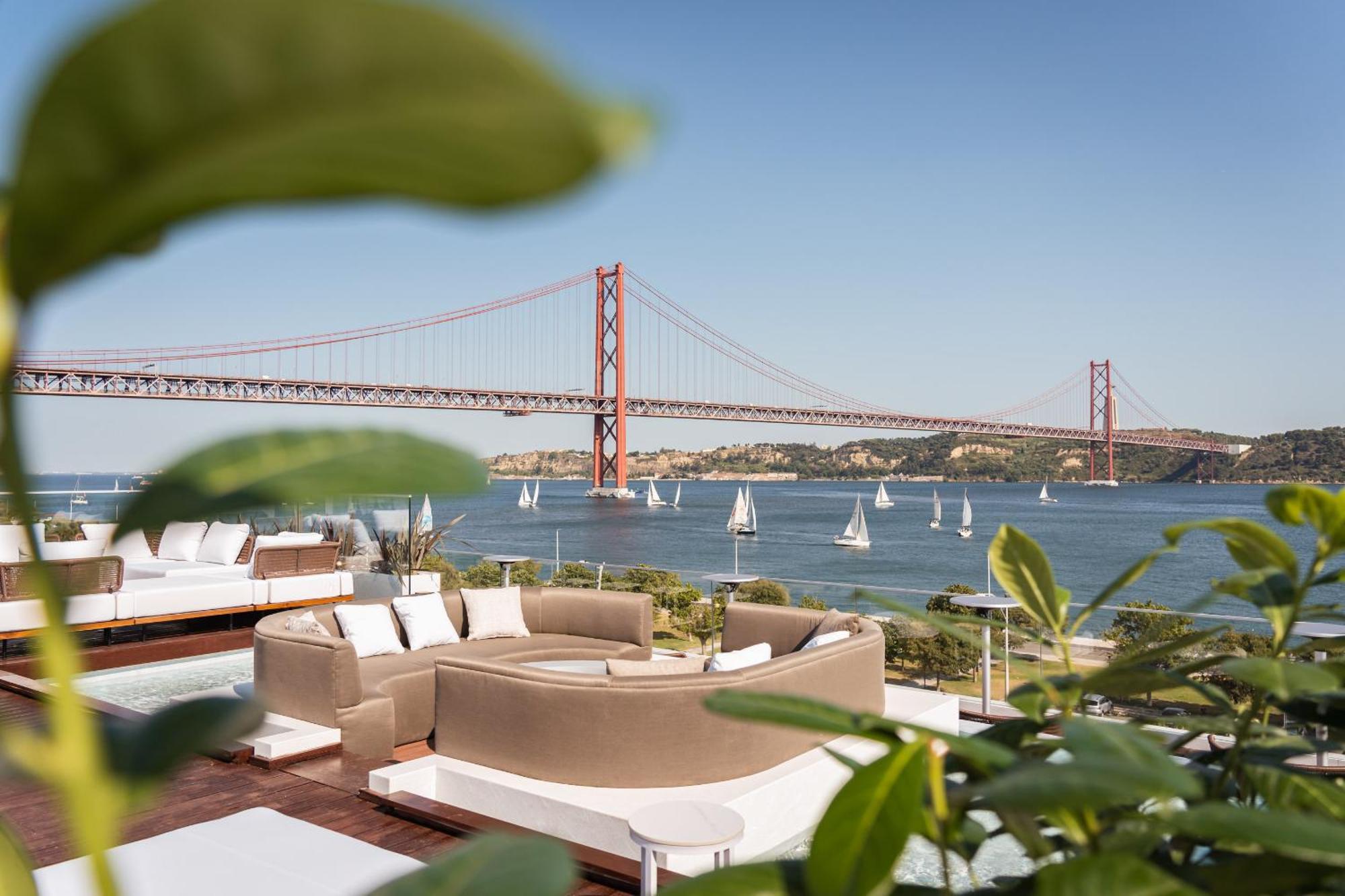 Hyatt Regency Lisbon Hotel Exterior photo